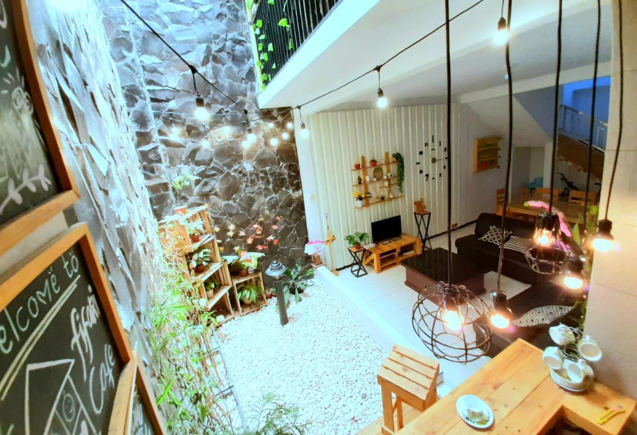Villa Fifari - 5 Kamar Tidur, 3 Kamar Mandi Batu  Ngoại thất bức ảnh